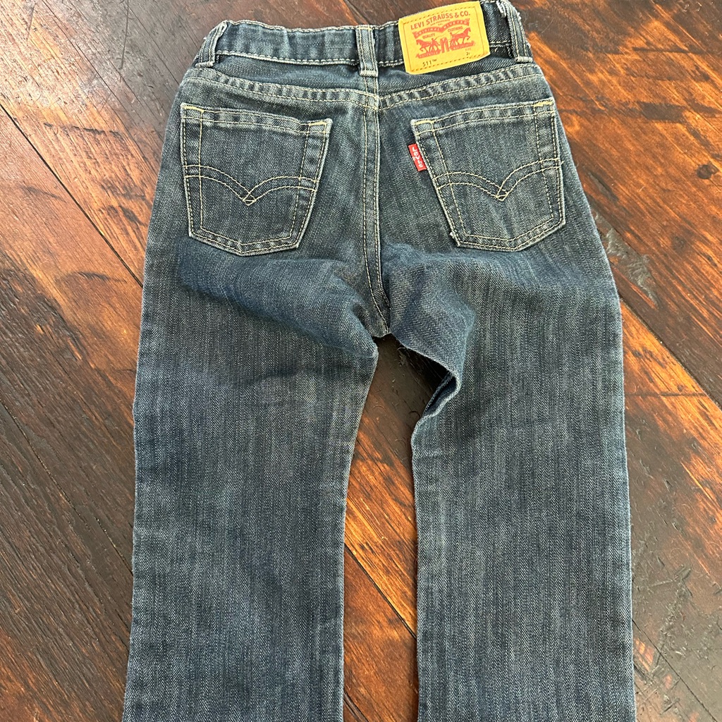 Levi’s, 2t